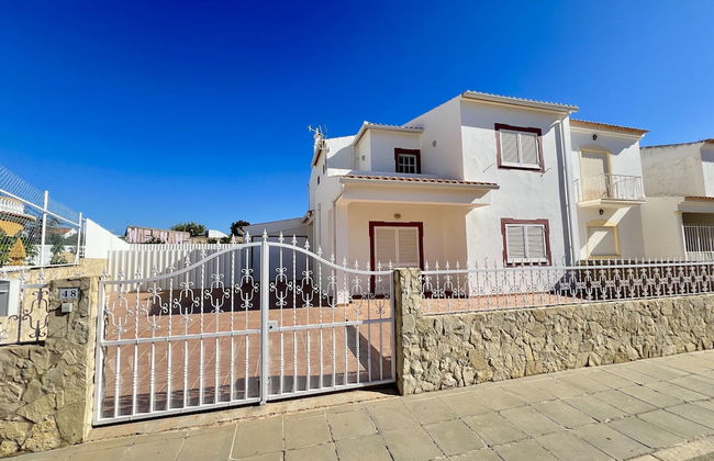 Pêra Stylish Villa With Pool by Homing - Foto 53