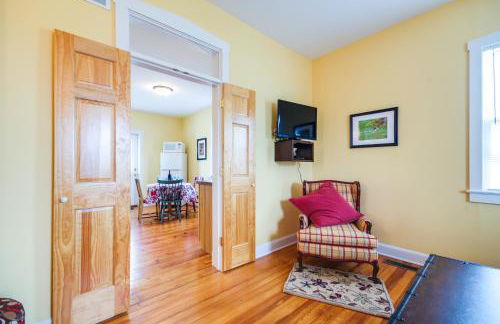 Cozy Missouri Retreat with Pool, Pond and Fire Pit! - Foto 11