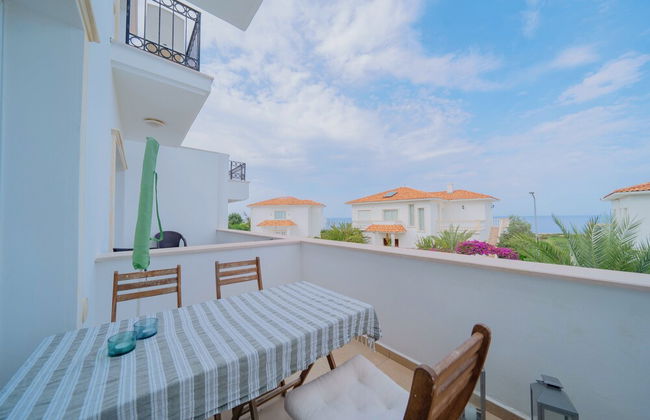 Modern Studio Apartment With Lovely sea View - Photo 13