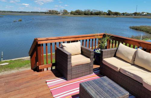 Marsh House, HOT TUB, Waterfront, KING bed, Close to Lejeune, - Foto 12