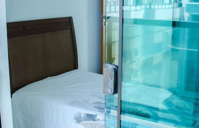 Linda bem Localizada 5 Quartos Vista Mar - Foto 3