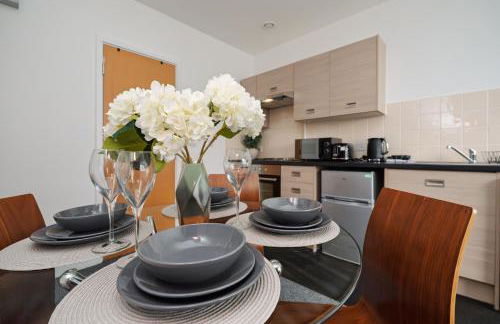 Trafford Stays - Work & Leisure - Foto 11