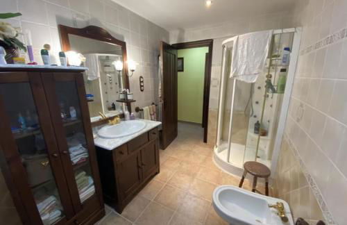 Tomi & Fonti - Foto 1