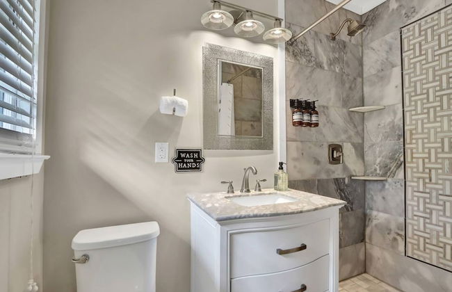 Heart of Buckhead Message Now for Summer Special - Foto 21