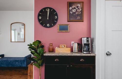 NEW Ivy House 3BR Townhome Downtown Beaches Wineries - Foto 9