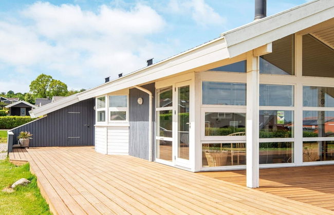 8 Person Holiday Home in Sjolund-by Traum - Foto 19