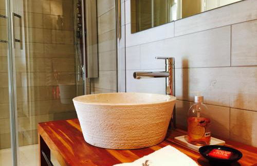 Loire Valley Medieval Getaway - Photo 45