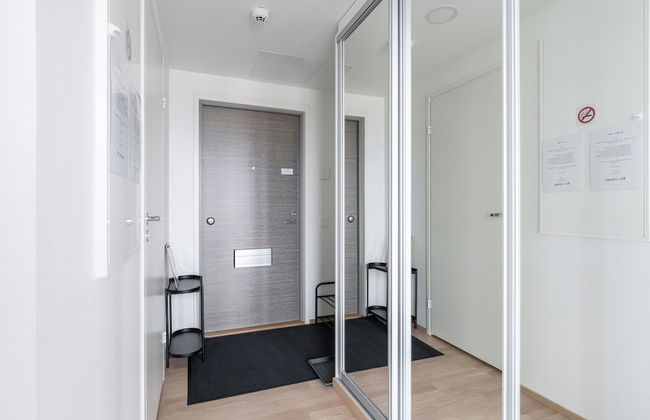 12th Floor Sauna Retreat with Stunning City Views - Photo 1