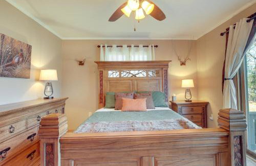 Pet-Friendly Tomahawk Home Deck and Private Hot Tub - Foto 15