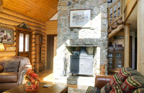 Lacys Log Cabin Alto Home with Mountain Views! - Foto 7