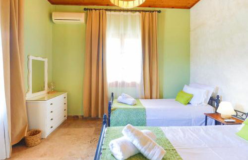 Cochelli Lower Pool Walk to beach WiFi AC - Foto 23