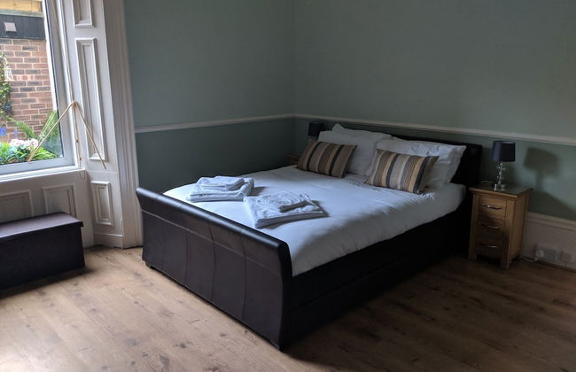 Tynemouth Beach Apartment - Photo 2