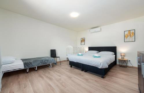 Holiday Home Burgija with pool - Foto 42