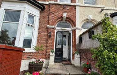 Shannon suite- Home away from Home-suitable for couples, contractors and NHS- free parking - Foto 20