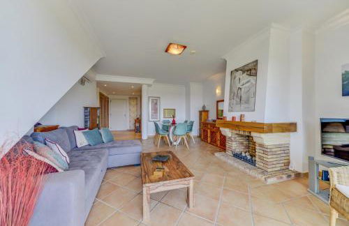 Apartamento Vila Sol com terraço e jacuzzi privad - Foto 2