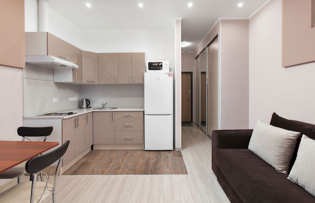 Tricolor Apartments - Photo 21