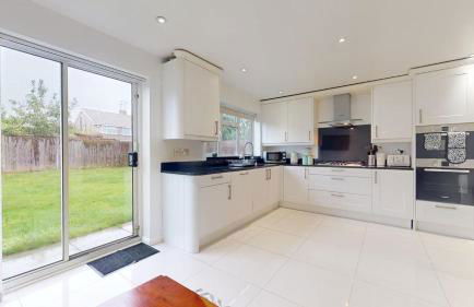 Parlaunt House - 3 Bedroom With Free Parking - Foto 59