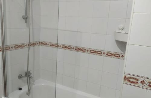 APARTAMENTO EN URBANIZACIÓN AL-ÁNDALUs CERCA DE LA PLAYA DE LA BARROSA - Foto 13