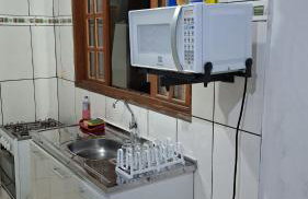 CASA DE HOSPEDAGEM FLORES PARATY 700 METROS DO CENTRO COM CAFÉ da MANHÃ - Foto 9