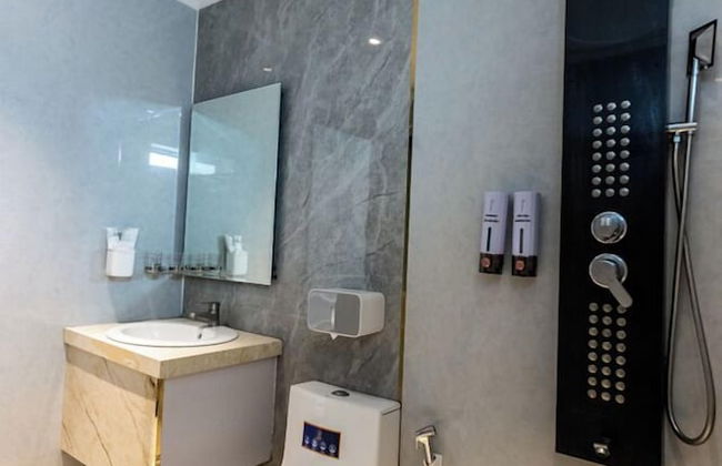 Bien Sao 2 Hotel- Nguyen Van Luong - Photo 38