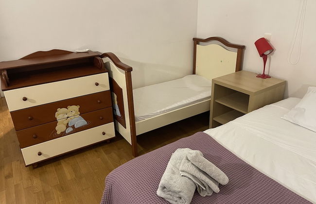 Luxurious 6 Bedroom Villa In a Great Location - Foto 7