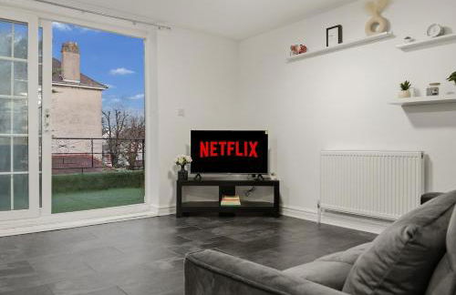 Balcony Terrace flat - 17 mins from Central London - Photo 1