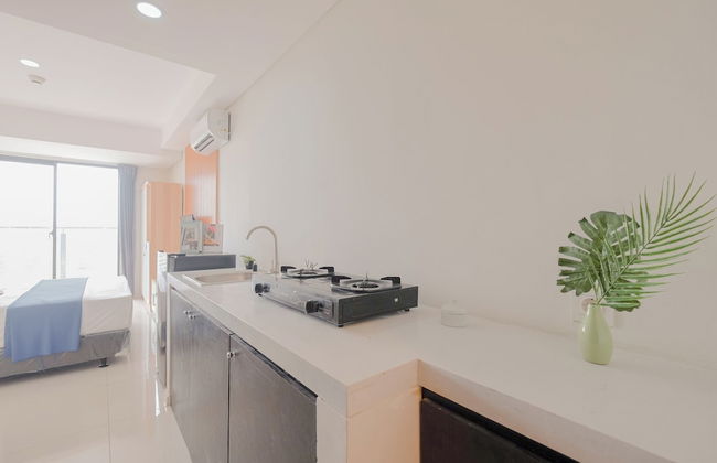 Modern And Comfy Studio At Daan Mogot City Apartment - Photo 9