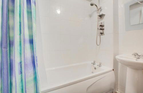 3 Bed in Salthouse oc-2002 - Photo 14