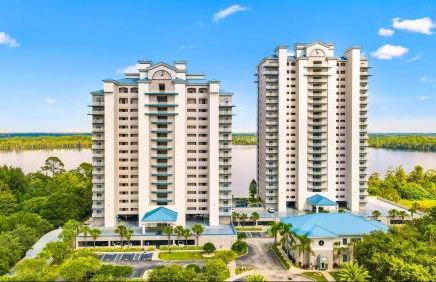 Balcony King Suite - Lake & Pool view - Foto 65