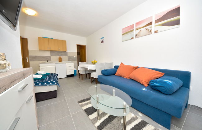 Apartmani Robi i Kristina - Photo 43