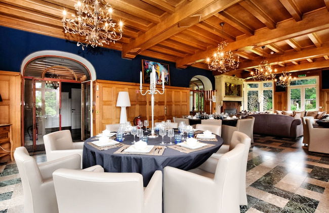 Magnificent Luxury Chateau in Vast Garden with Sauna & Hot Tubs - Photo 75