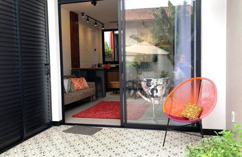 Casa linda, ótima localização, 2 vagas de garagem - Foto 27