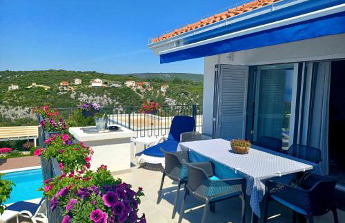 LUXURY VILLA ŠENTADA - Photo 32