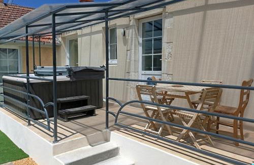 Maison avec Jacuzzi paisible et centrale - Foto 9