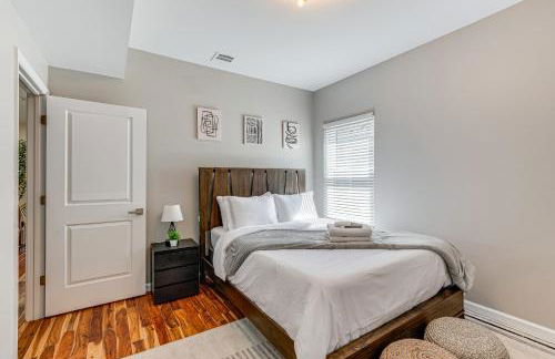 Luxe Newark Retreat with Rooftop Deck Pets Welcome! - Foto 17