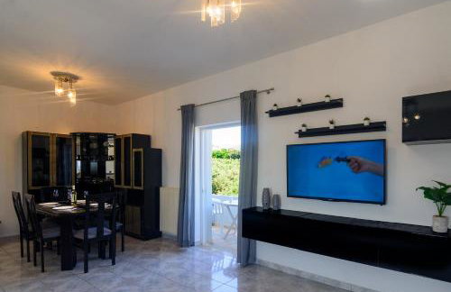 Anastasia Home - Photo 4