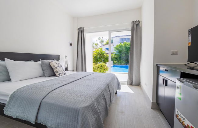 Beachfront 7BR Villa With Pool Maid Los Corales - Foto 2