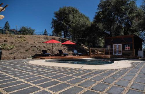 Pool! Quite, Private, remodeled home on the hill - Foto 23