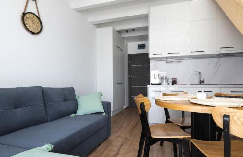 SOLEK, Apartamenty hotelowe i pokoje gościnne ze śniadaniem, przyjazne zwierzętom, wyjątkowe, z widokiem na Jezioro Jamno i w bardzo bliskiej odległości od morza - Foto 69