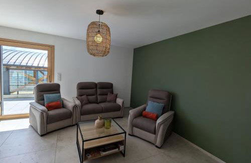 Gîte avec piscine chauffée, spa et vue sur la vallée - FR-1-589-655 - Foto 5