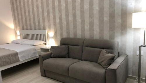 Home-Carrara - Photo 3