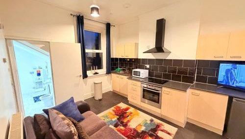 Bespoke 2 Bedroom Apt Derby City - Foto 4