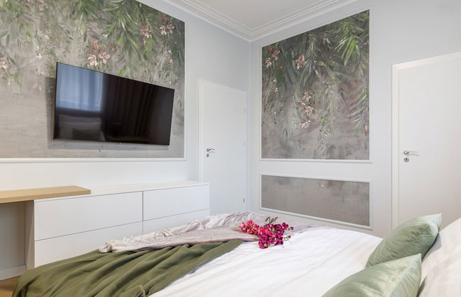 Luxury Piata Romana 2BR Urban Sanctuary by HOLT - Foto 7