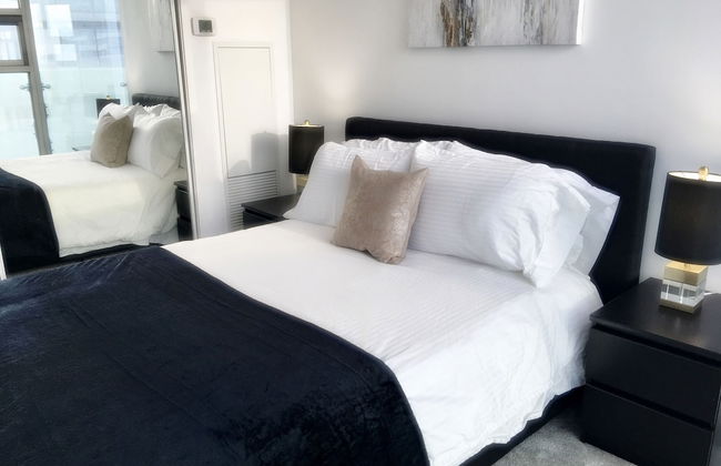 TO Stays - York and Lakeshore - Foto 10