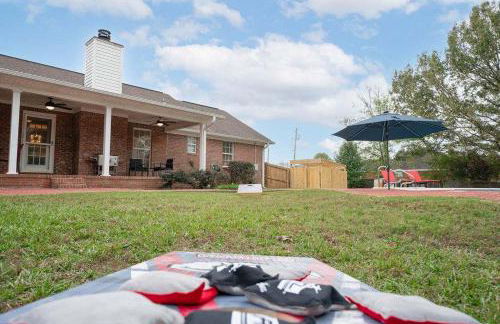 15 Min to UA Private Heated Pool Huge Yard Luxe Master - Foto 38