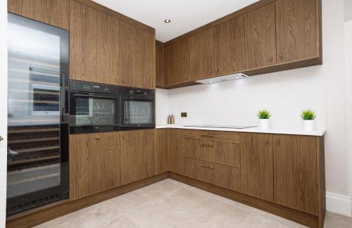 111 By Mayfair - Luxurious 12 Bedroom House, Portrush - Foto 14
