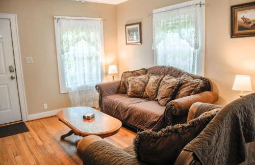 Home Away from Home 2 bedroom house - Foto 1