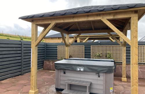 Westertonhill Lodge - 3 Double Bedrooms Sleeps 8 With Private Hot Tub Hire Available - Foto 24