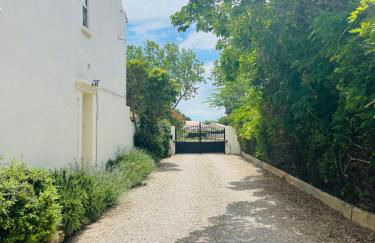 Les Ecuries - Gite avec 3 chambres - Foto 3