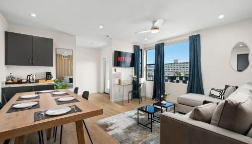 Stylish 2 Bedroom King Bed EVCharger Pet-Friendly Balcony - Foto 1